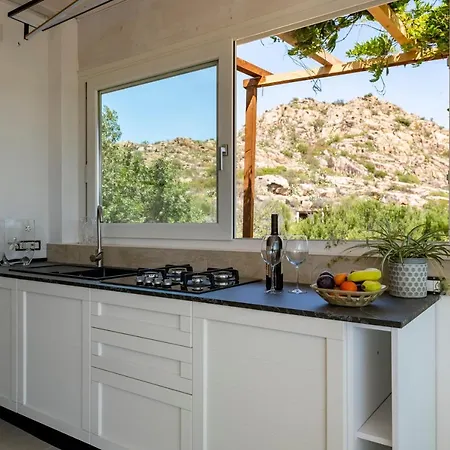 Iside 산타마리아나바레제